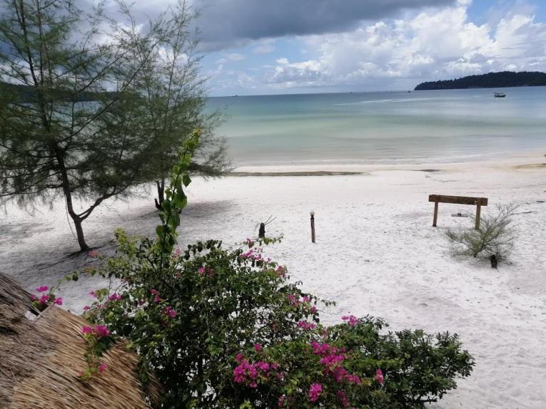 Green Blue Beach Hostel Koh Rong Sanloem Buitenkant foto