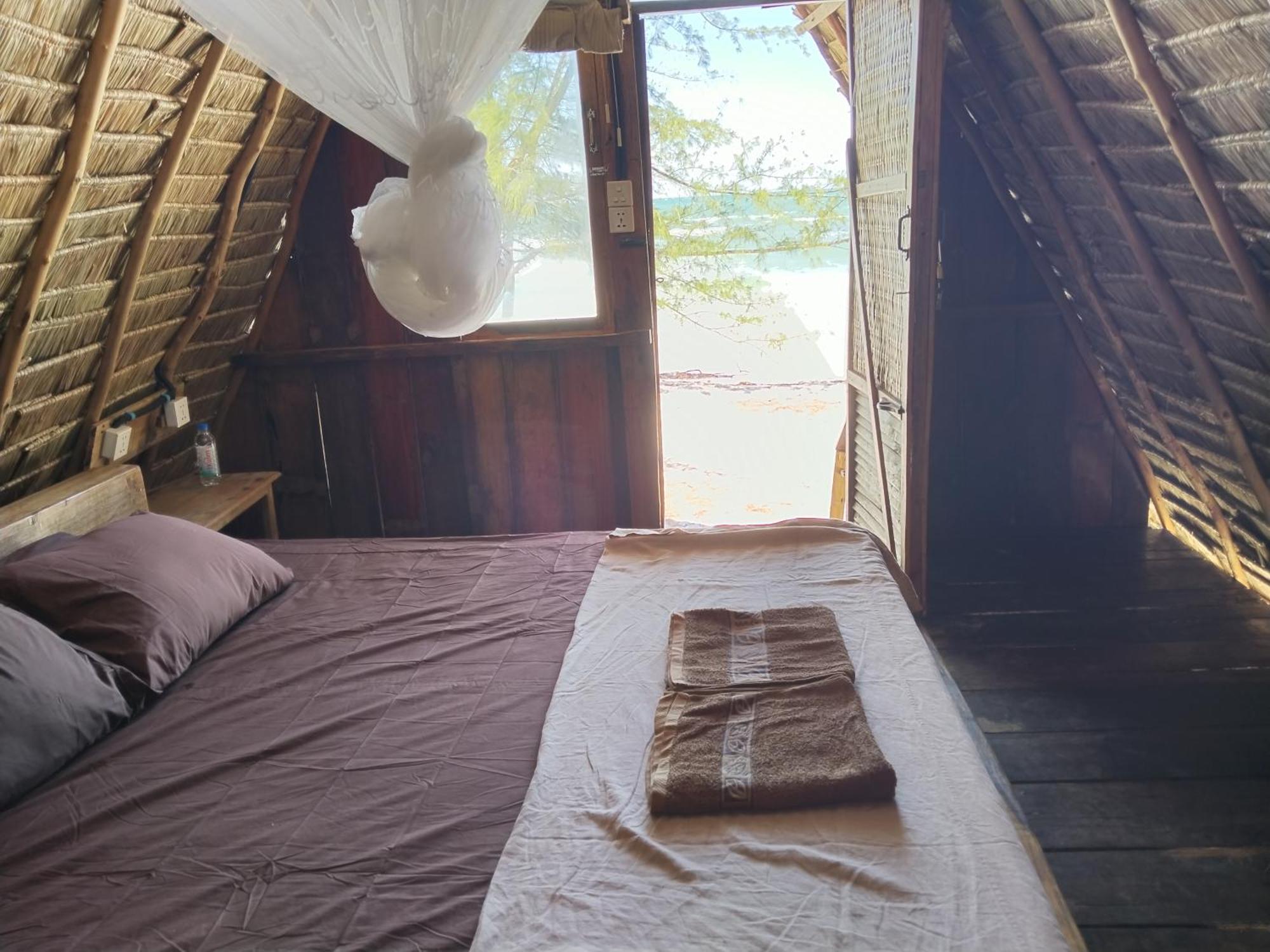Green Blue Beach Hostel Koh Rong Sanloem Buitenkant foto